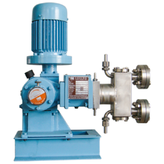 Thermal insulation plunger metering pump